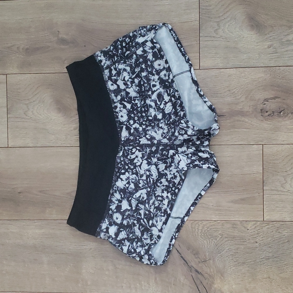 Lululemon Speed Short LW7AFSS